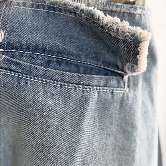 🌸NWT: POL Camouflage and Denim Jacket - Picture 7 of 14